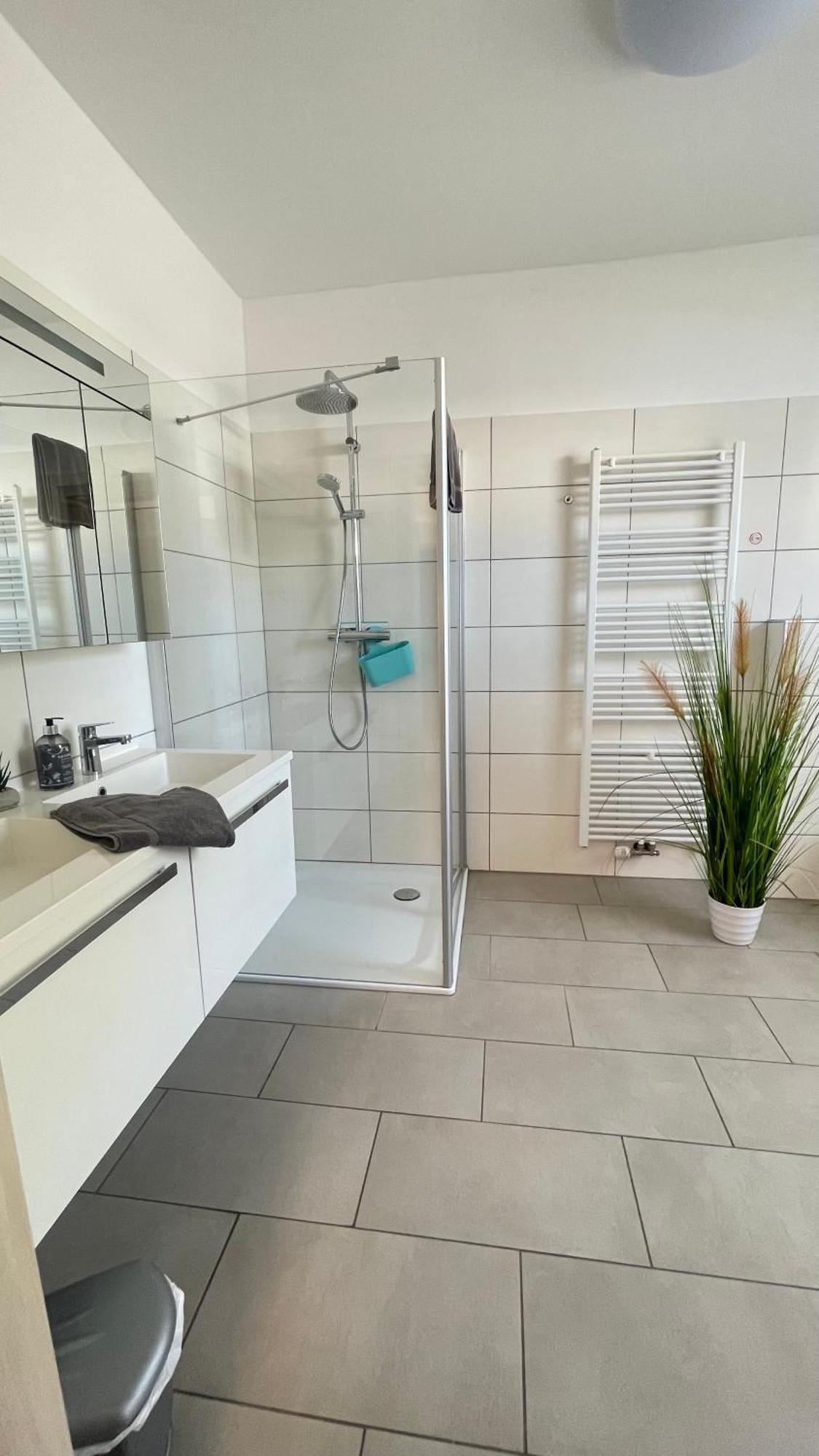 Apartment Schlafen Zuhause Monteur Und